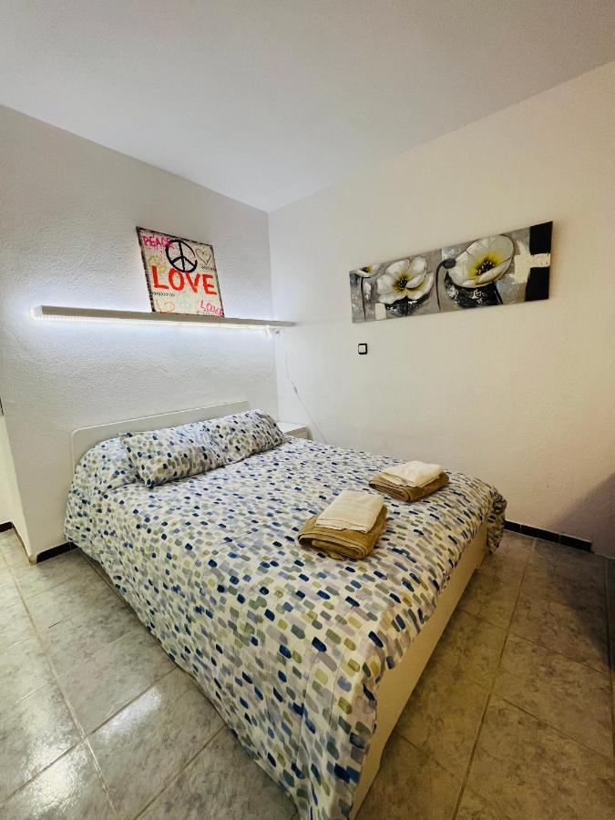 Apartamento Laura Alcudia  Bagian luar foto